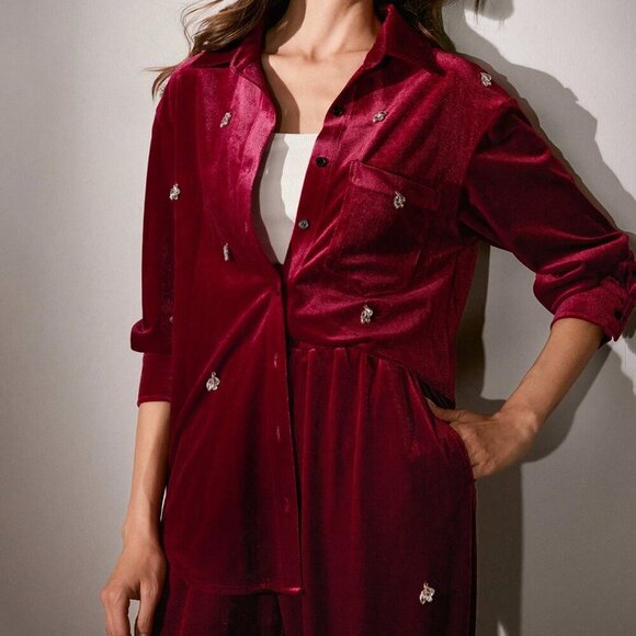 Burgundy Elegant Women's Velvet Button down top and Pant Suit set - Picture 2 of 7